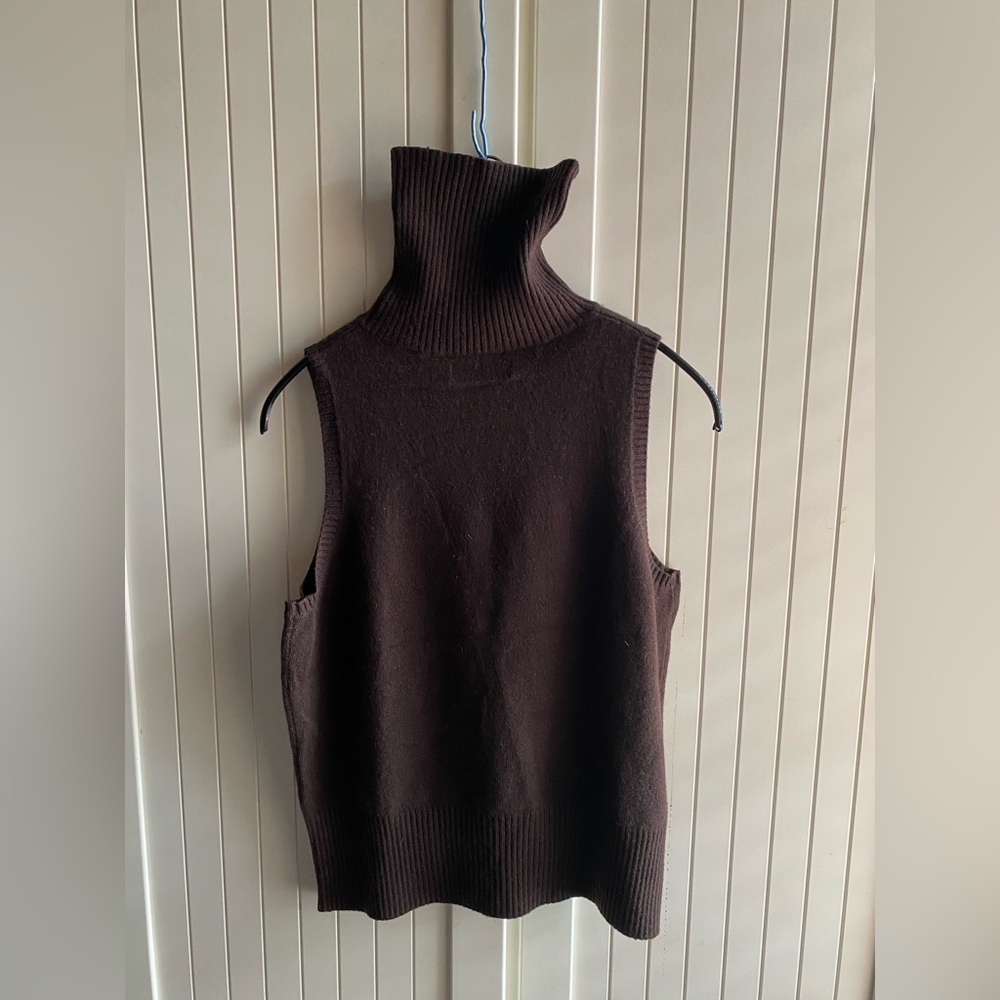 brown cashmere vest - Picture 2 of 4